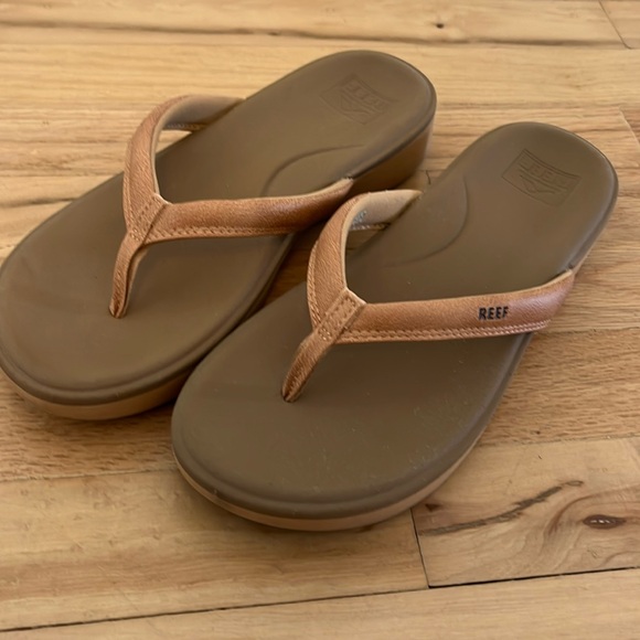 Women’s Reef Cloud Cushion Sandals Size 9 - Picture 1 of 6